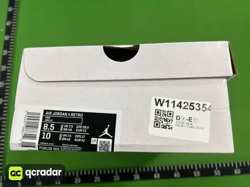 aj4 -黑白