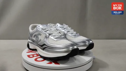 G39792 Silver