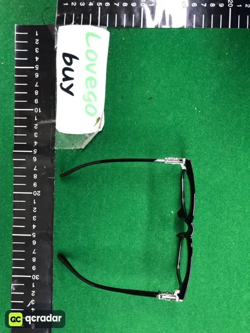 Mirror frame: 黑框银