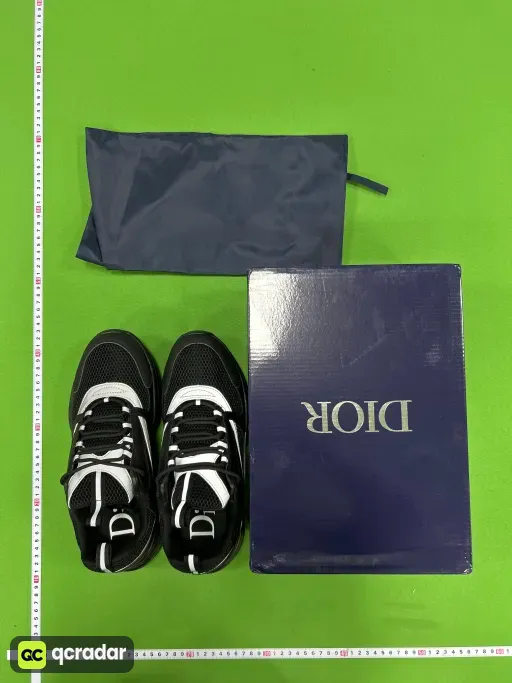 迪加奥全黑