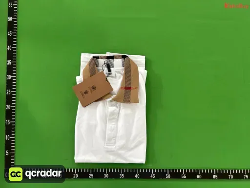 款式:Burberry-白色polo