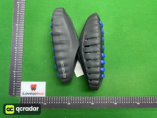 碎片黑  IQ8502-001