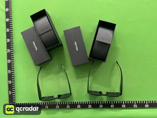 Black01