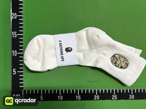 白色中筒迷彩刺绣
