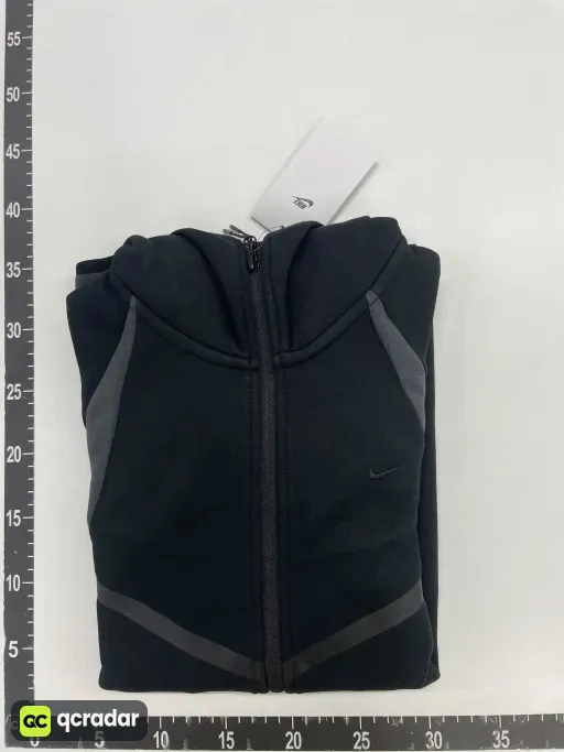 深灰色Dark gray