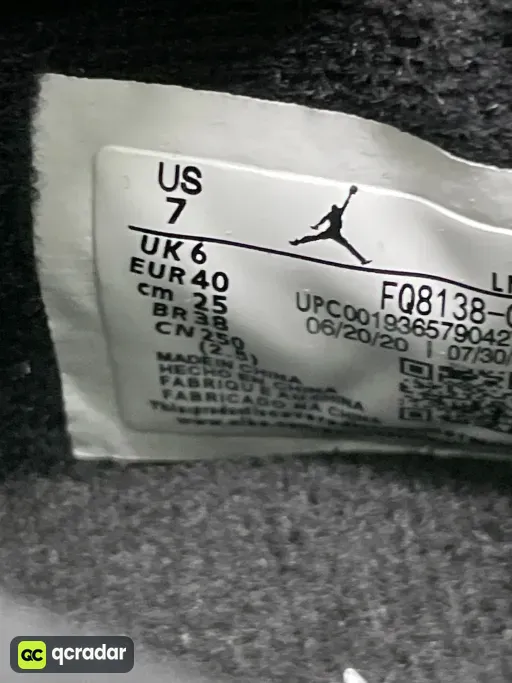 aj4 -黑白