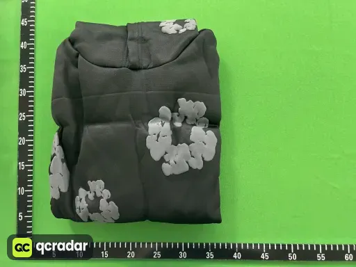 发泡黑灰色卫衣【灰色花环】