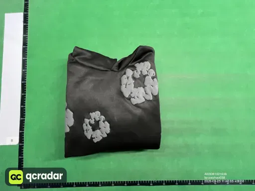 发泡黑灰色卫衣【灰色花环】