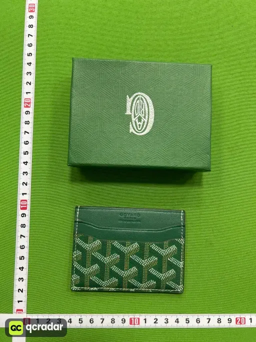 绿色