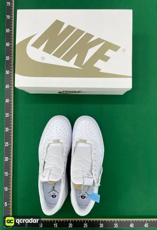 AJ1低帮纯白倒钩TD1228-111
