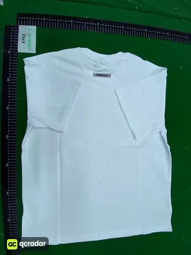 白色短袖