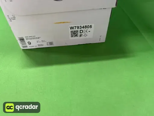 配色:晶洞蓝绿