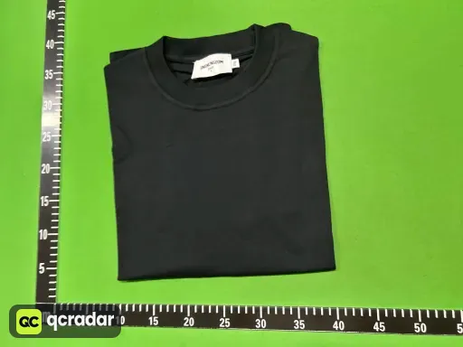 黑色(black)