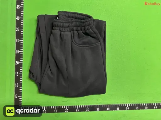 颜色 :黑色直筒裤(black  straight sweatpants)