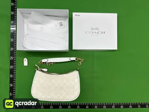 颜色 :冰川白-配礼盒