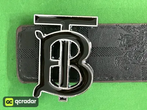 BURBERRY 33