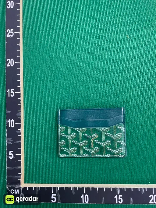 绿色