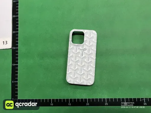 尺码:iPhone13 Pro