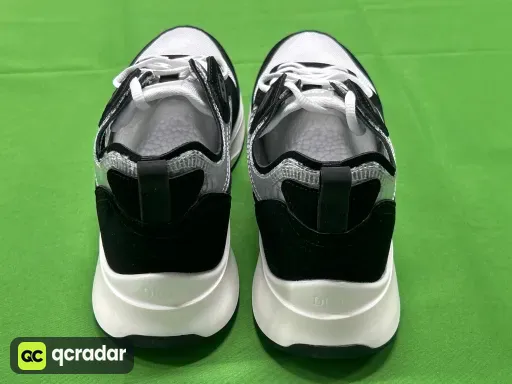 QC photo