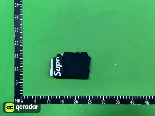 S黑色