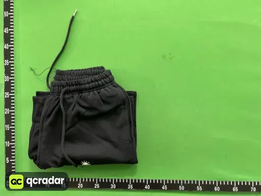 715 黑色