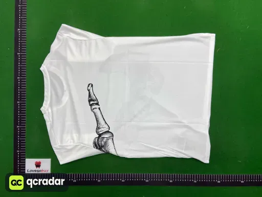 骨头白色