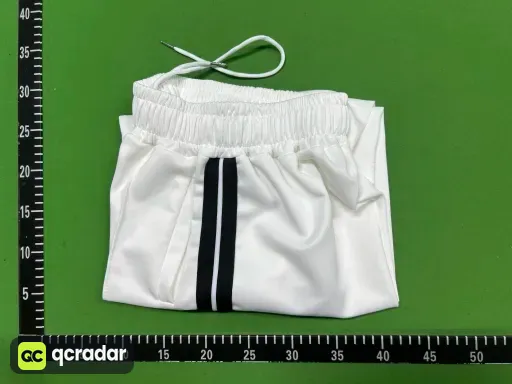 白色