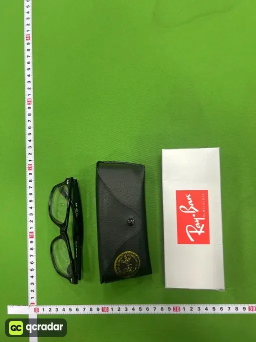 二140 亮黑白片+配送盒