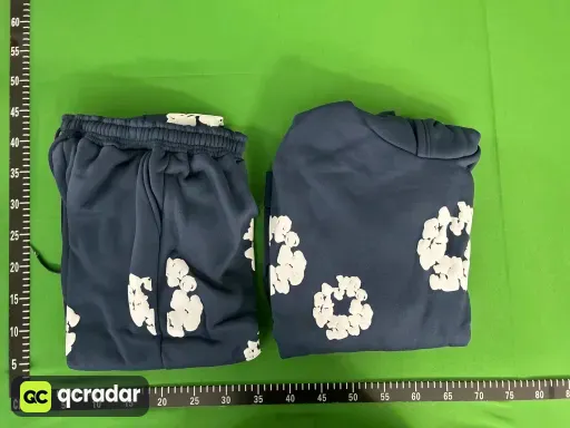 藏青色 套装