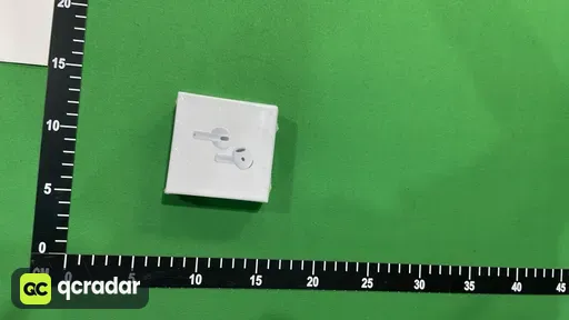 AirPods4