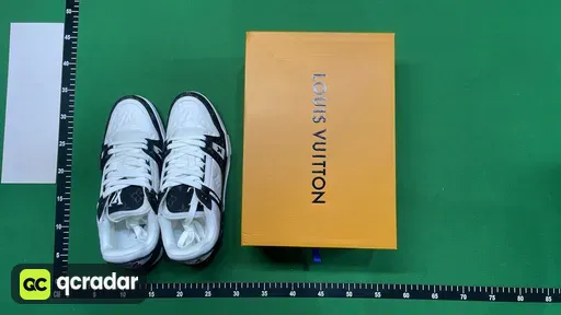 1号白黑