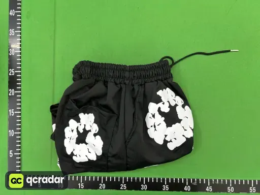 短裤 黑白
