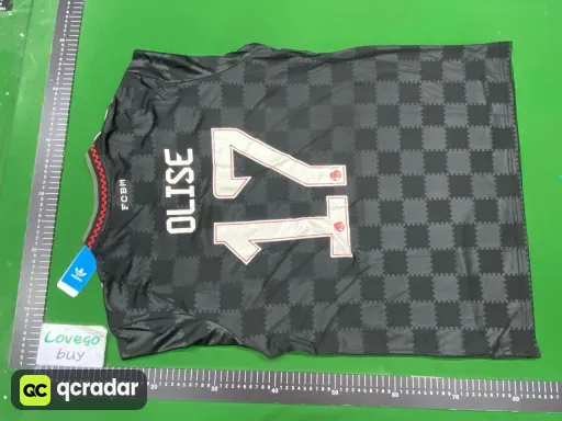 style: 25-26 Fan Bayern München Third 拜仁二客