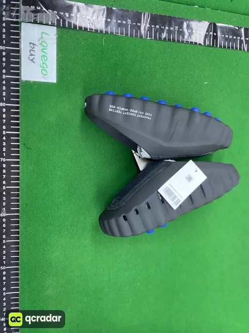 碎片黑  IQ8502-001