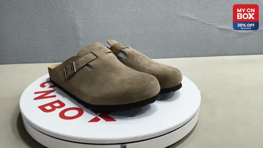 Grayish Green Taupe