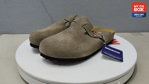 Grayish brown Taupe