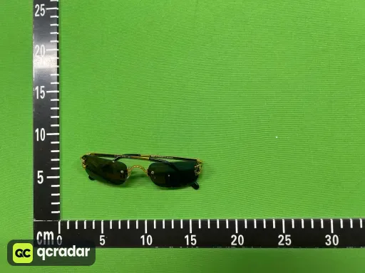 C6 金框黑灰片