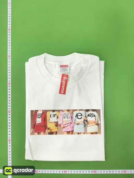 01白色