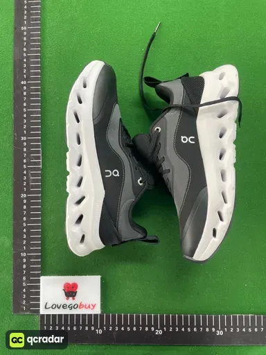 3ME10690553 黑白