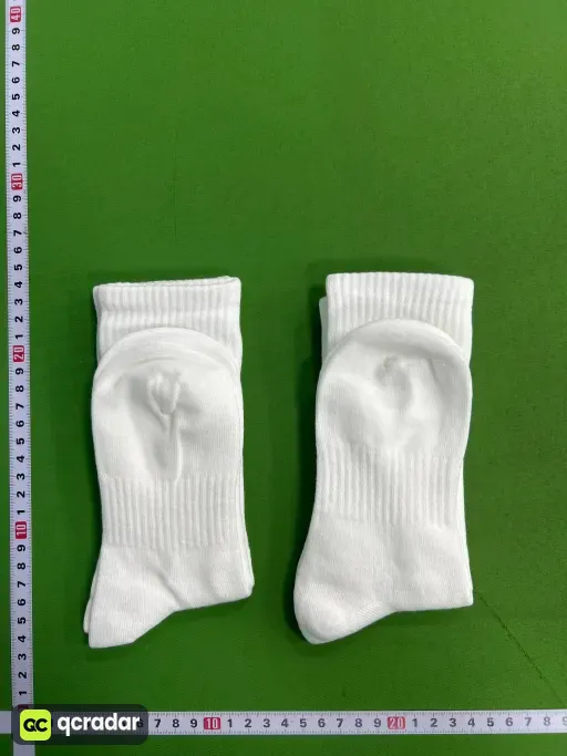 四季白色长筒