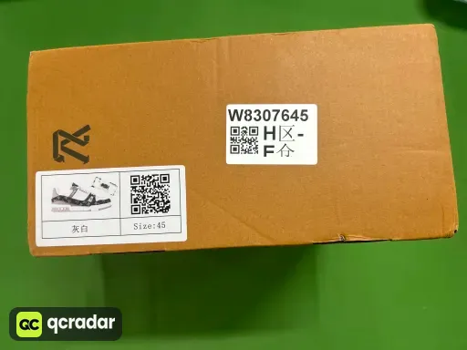 款式:灰白牛仔