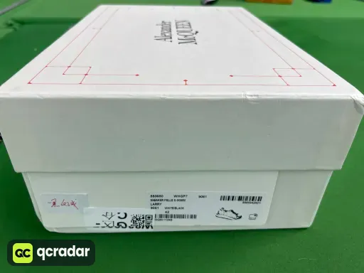 配色（款式）:黑绒尾