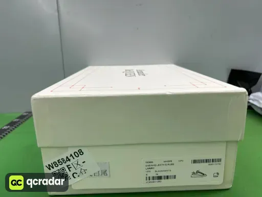配色（款式）:黑皮白尾 1070