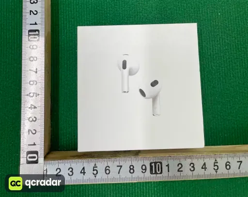 AirPods 3  （四代）
