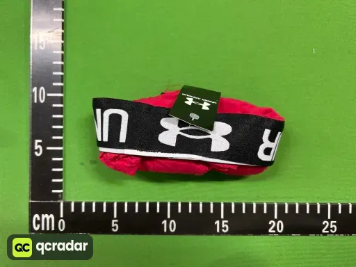 红色