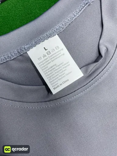 灰色短袖-侧白logo