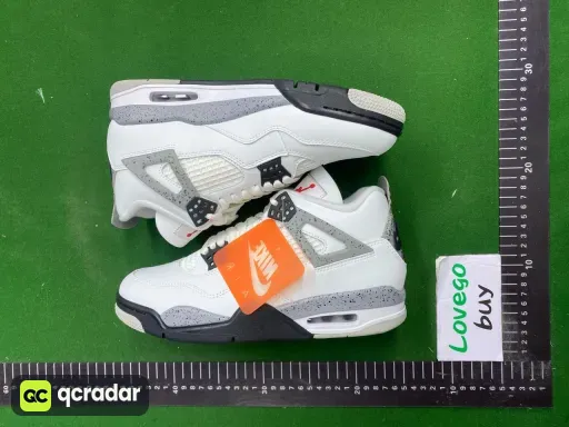 Color Style: 13号白水泥1.0复刻FV5029-100