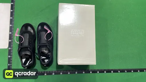 7900 纯黑