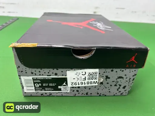 AJ4黑红雷电
