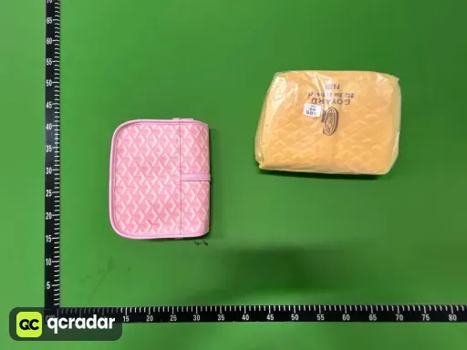 粉色